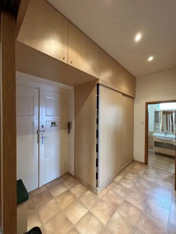 Pronájem bytu 2+kk, Praha - Vinohrady, Čáslavská, 55 m2