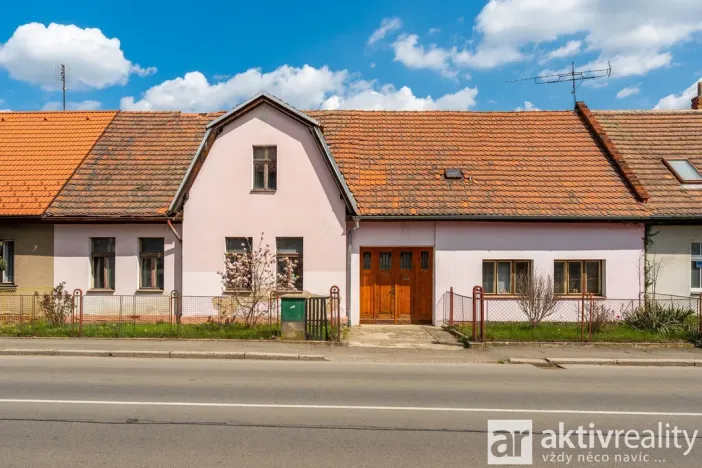 Prodej rodinného domu, Sedlčany, Sedlecká, 190 m2