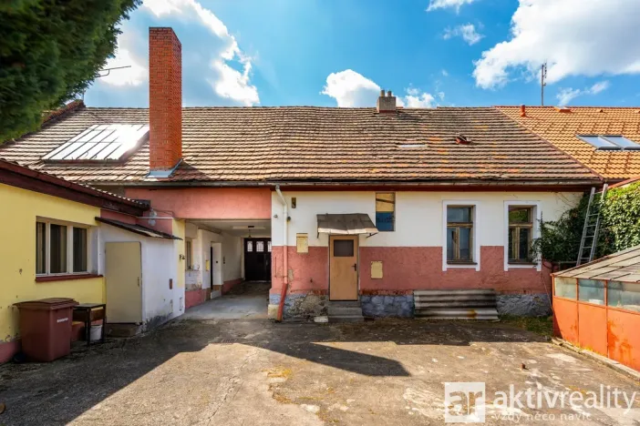 Prodej rodinného domu, Sedlčany, Sedlecká, 190 m2