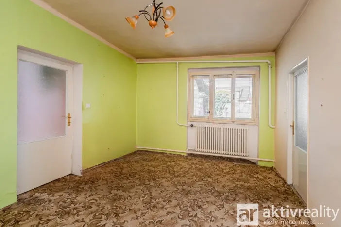 Prodej rodinného domu, Sedlčany, Sedlecká, 190 m2