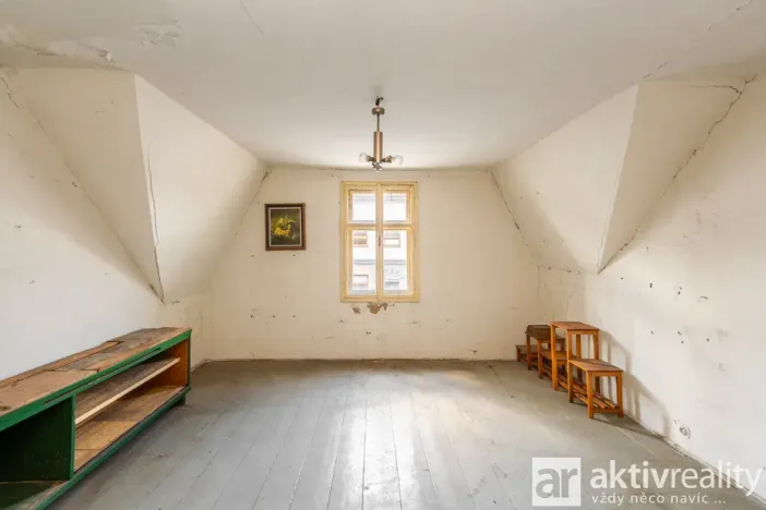 Prodej rodinného domu, Sedlčany, Sedlecká, 190 m2