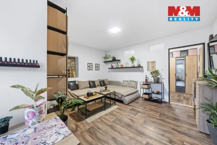 Prodej bytu 3+1, Jaroměř - Jakubské Předměstí, Palackého, 83 m2