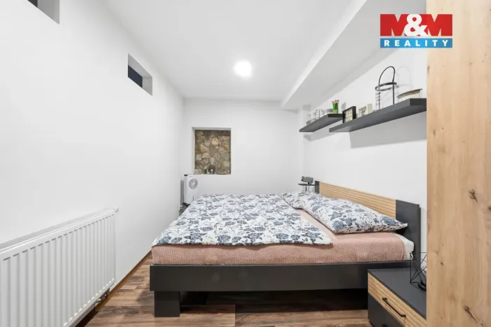 Prodej bytu 3+1, Jaroměř - Jakubské Předměstí, Palackého, 83 m2