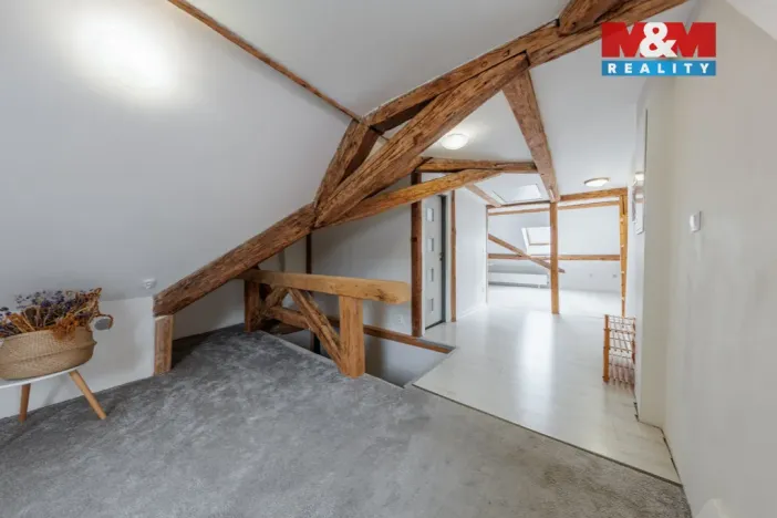 Prodej činžovního domu, Hroznětín, Mlýnská, 327 m2