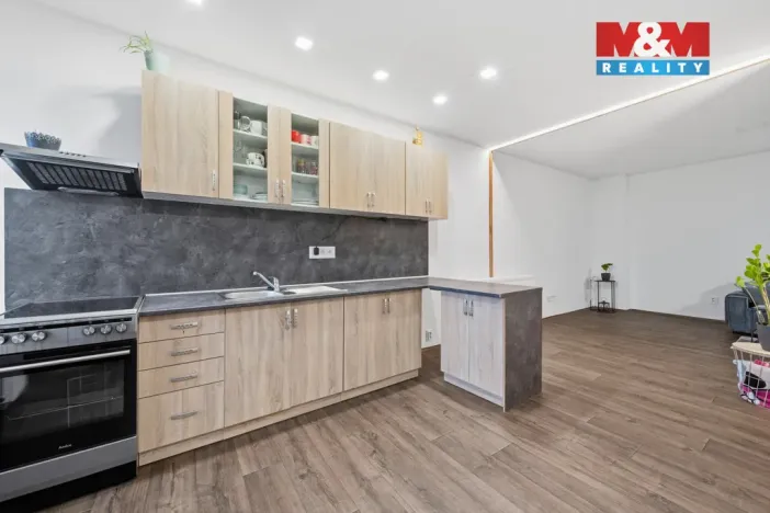 Prodej činžovního domu, Jaroměř - Jakubské Předměstí, Palackého, 454 m2