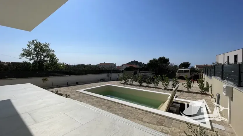 Prodej vily, Tribunj, Chorvatsko, 210 m2