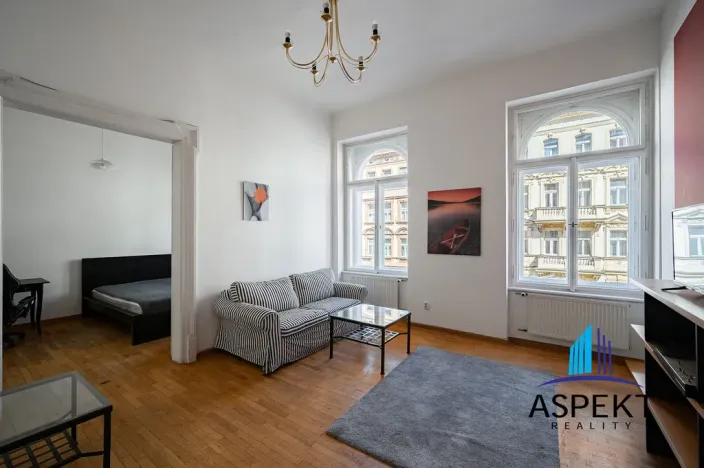 Pronájem bytu 3+1, Praha - Nové Město, Tyršova, 100 m2