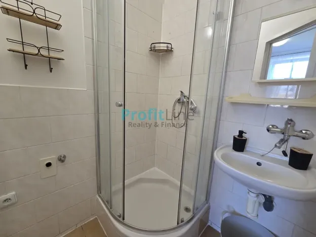 Pronájem bytu 1+1, Šumperk, Myslbekova, 40 m2