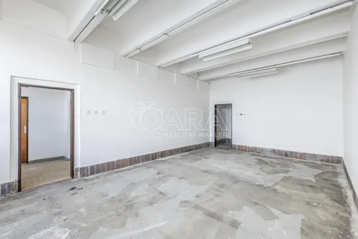 Pronájem obchodního prostoru, Přelouč, Jaselská, 10000 m2