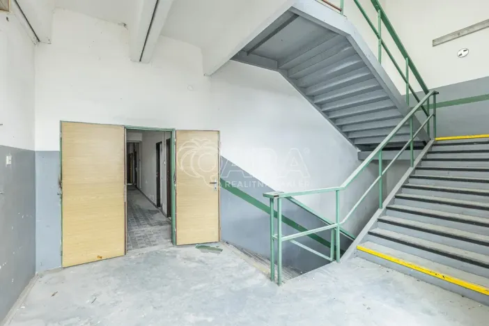 Pronájem obchodního prostoru, Přelouč, Jaselská, 10000 m2