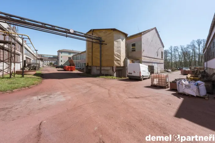 Prodej výrobních prostor, Světlá Hora - Světlá, 6500 m2