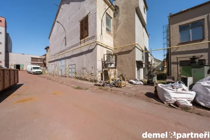 Prodej výrobních prostor, Světlá Hora - Světlá, 6500 m2