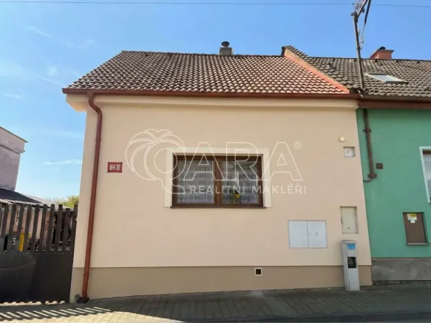 Prodej rodinného domu, Chlumec nad Cidlinou - Chlumec nad Cidlinou III, Žižkova, 150 m2