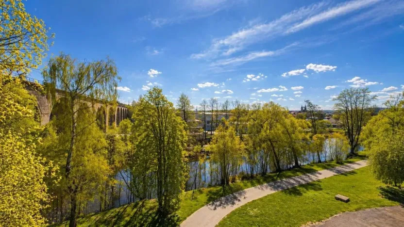 Prodej komerční nemovitosti, Cheb, Slavice, 1600 m2