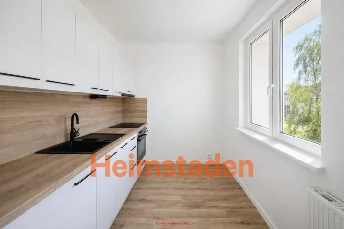 Pronájem bytu 1+1, Karviná - Ráj, Školská, 36 m2