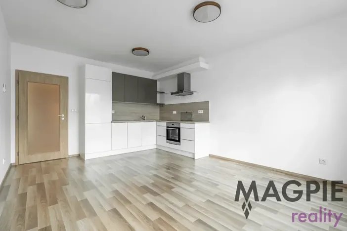 Prodej bytu 2+kk, Praha - Uhříněves, Oty Bubeníčka, 45 m2