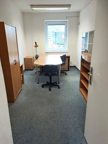 Pronájem kanceláře, Praha - Krč, Na Dvorcích, 38 m2
