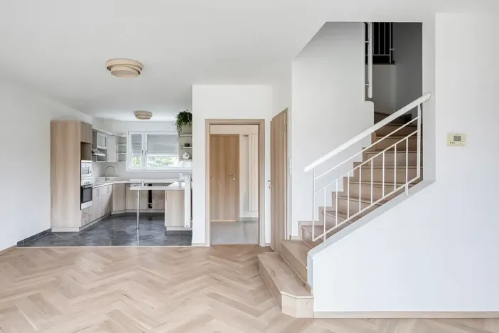 Prodej vily, Bašť, Kostelecká, 145 m2