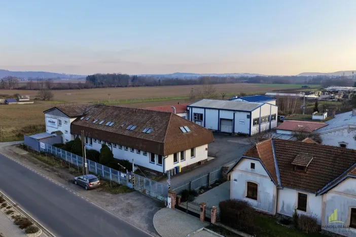 Prodej výrobních prostor, Loštice, 2290 m2