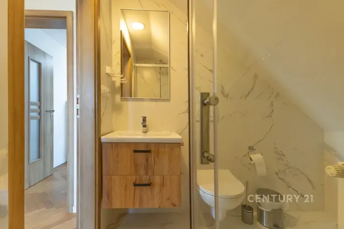 Prodej rodinného domu, Vojkovice, 180 m2