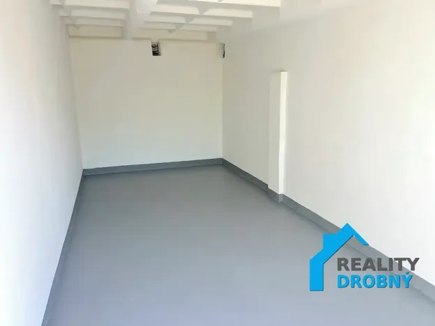 Pronájem garáže, Děčín, Sukova, 17 m2