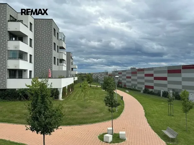 Pronájem bytu 2+kk, Praha - Štěrboholy, Kryšpínova, 63 m2