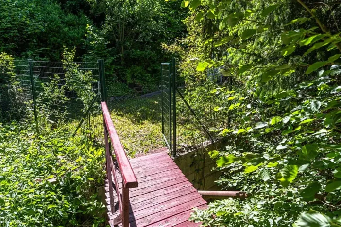 Prodej chaty, Černolice, V Dolečku, 28 m2