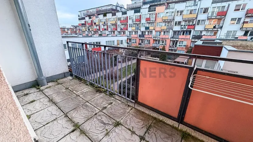 Pronájem bytu 2+kk, Praha - Vysočany, Podkovářská, 46 m2