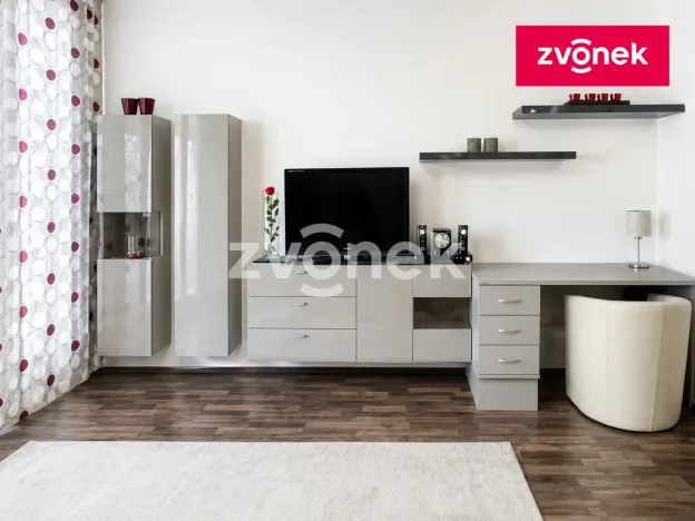 Prodej bytu 1+kk, Zlín, Družstevní, 33 m2