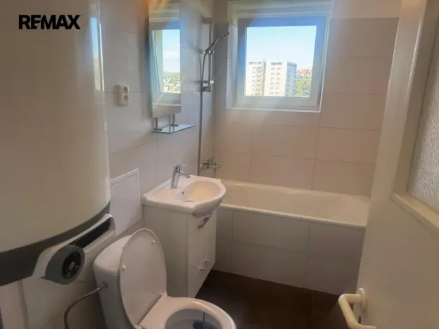 Pronájem bytu 2+1, Zlín, Štefánikova, 54 m2