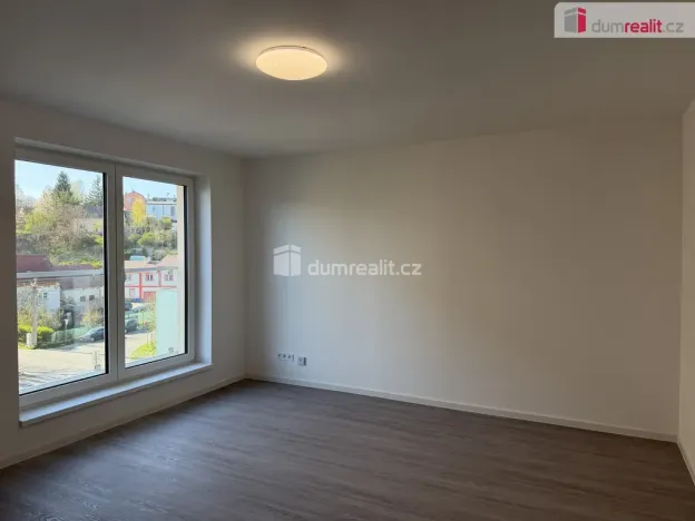 Pronájem bytu 2+kk, Karlovy Vary - Stará Role, Rolavská, 48 m2