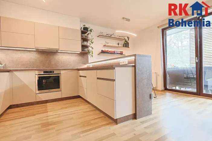 Pronájem bytu 3+kk, Hostivice, Komenského, 77 m2