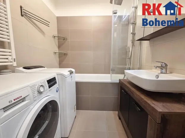 Pronájem bytu 3+kk, Hostivice, Komenského, 77 m2
