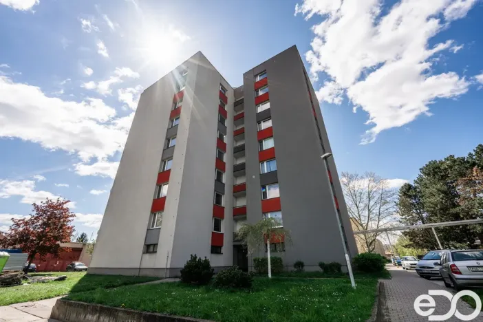 Prodej bytu 3+1, Pardubice, Blahoutova, 71 m2