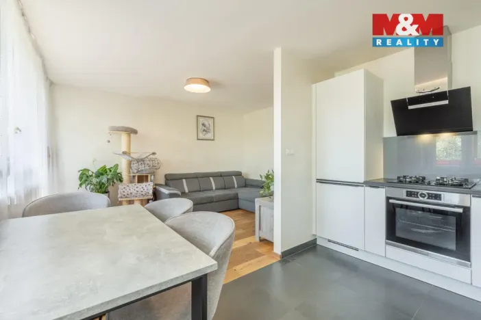 Prodej bytu 3+1, Praha - Prosek, Bílinská, 61 m2