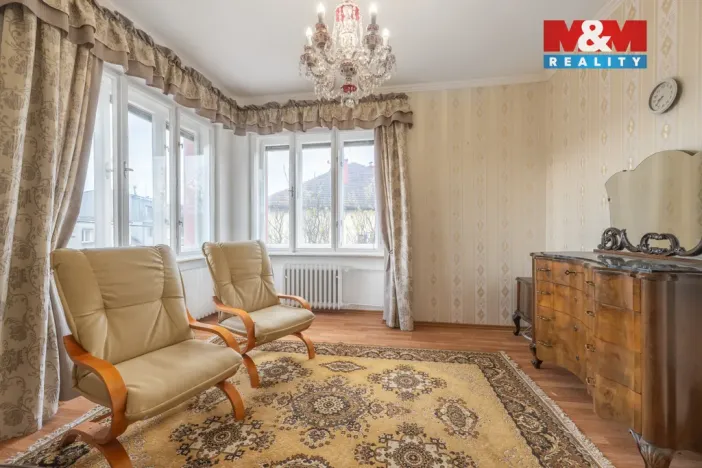 Prodej rodinného domu, Uherské Hradiště, U Stadionu, 300 m2