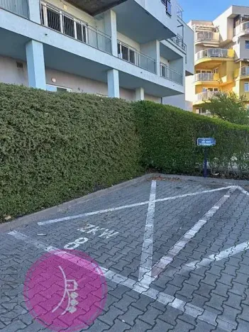 Pronájem garážového stání, Olomouc, Okružní, 13 m2