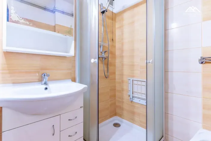 Prodej bytu 3+1, Ždírec nad Doubravou, nám. 9. května, 69 m2