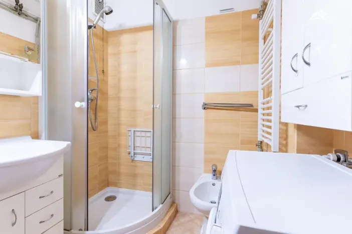 Prodej bytu 3+1, Ždírec nad Doubravou, nám. 9. května, 69 m2