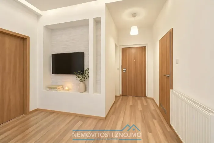 Pronájem bytu 2+kk, Praha - Libeň, Na stráži, 49 m2