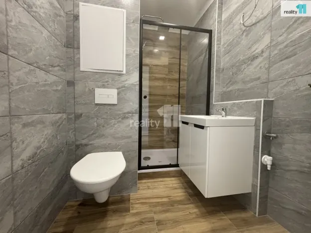 Pronájem bytu 2+kk, Nový Bor, Sadová, 36 m2