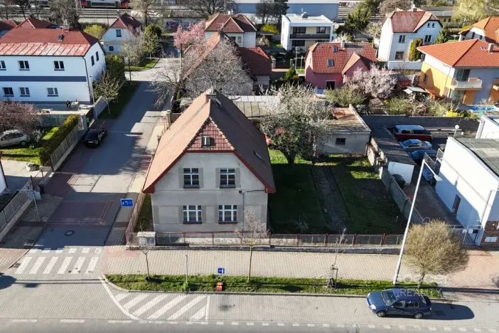 Pronájem komerční nemovitosti, Praha - Horní Počernice, Dobšická, 150 m2