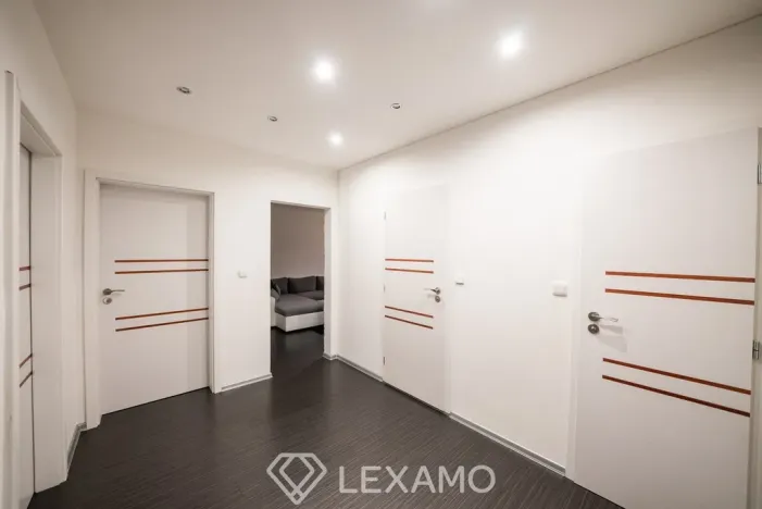 Pronájem bytu 3+kk, Břežany, 75 m2