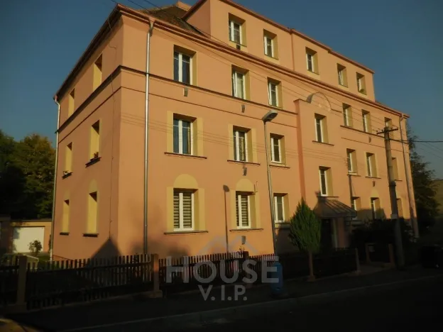 Prodej bytu 2+kk, Teplice, Souběžná, 56 m2