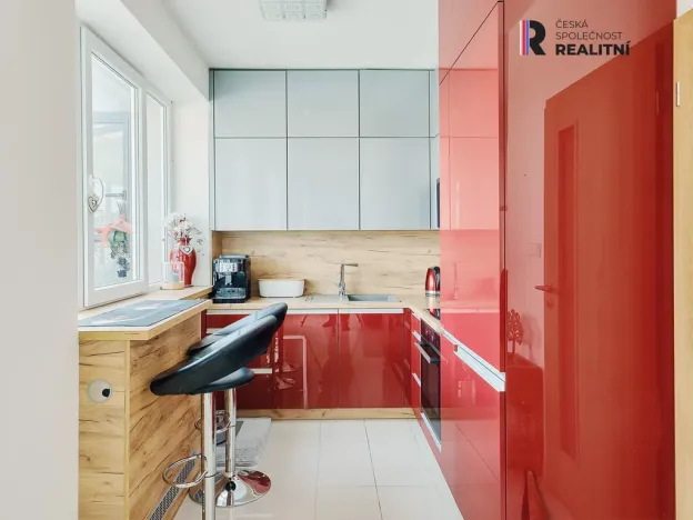 Prodej bytu 3+1, Kladno - Kročehlavy, Jaroslava Holečka, 65 m2