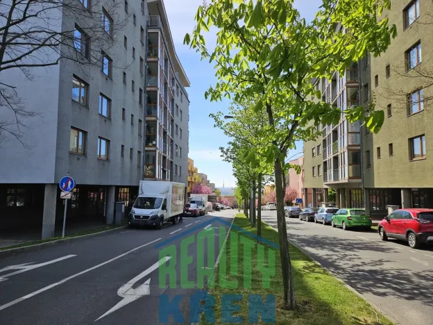 Prodej bytu 3+1, Praha - Troja, Velká skála, 97 m2