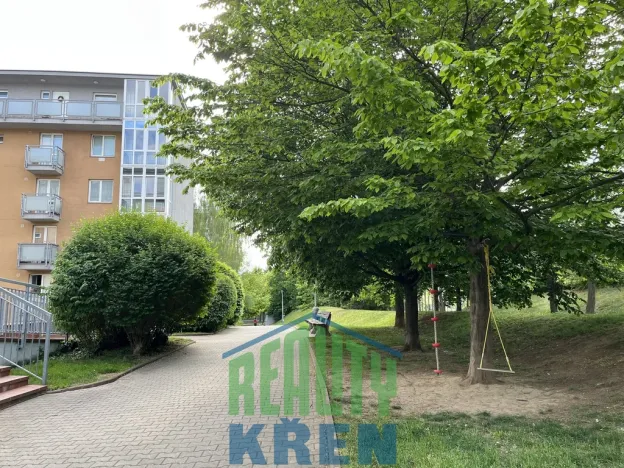 Prodej bytu 3+1, Praha - Troja, Velká skála, 97 m2