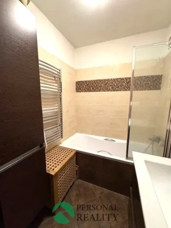 Pronájem bytu 3+kk, Praha - Horní Měcholupy, Janovská, 67 m2