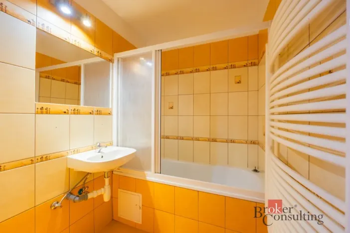 Prodej bytu 3+1, Liberk - Hláska, 60 m2