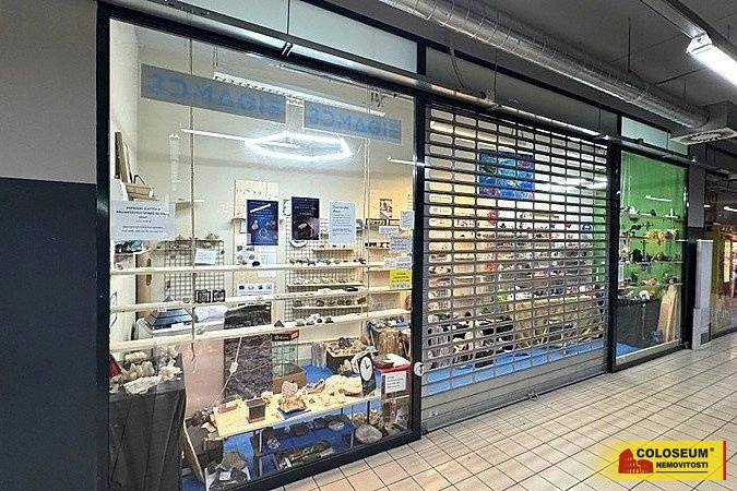 Pronájem obchodního prostoru, Brno - Brno-město, 12 m2